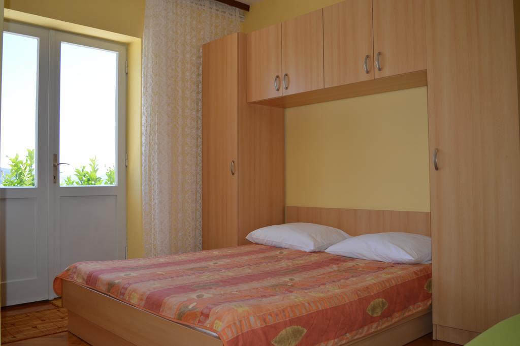 Apartments Majstrovic Živogošće Екстериор снимка