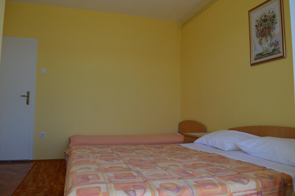 Apartments Majstrovic Živogošće Екстериор снимка