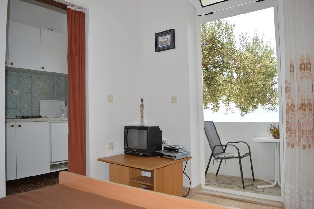 Apartments Majstrovic Živogošće Екстериор снимка